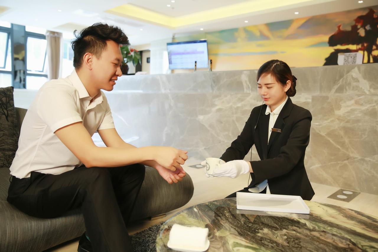Lavande Hotel Chengdu North Kehua Road Экстерьер фото